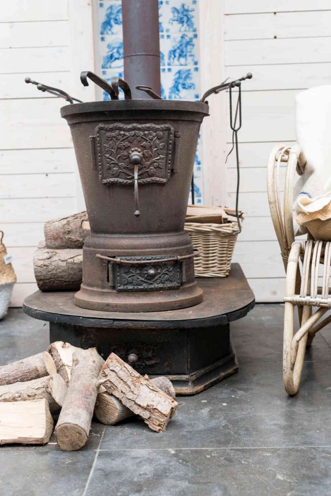 houtkachel, tuinhuis, tiny house, buitenwonen, buiten, huis en tuin, tuin, groen wonen, ecowonen, buitenleven, houtvuur, verbouwing, verbouwen, verbouwingsadvies, interieuradvies, Montferland, Zevenaar, Didam, Doetinchem