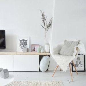 diy-interieur-metamorfose-underlayment tv kast met underlayment plank DIY