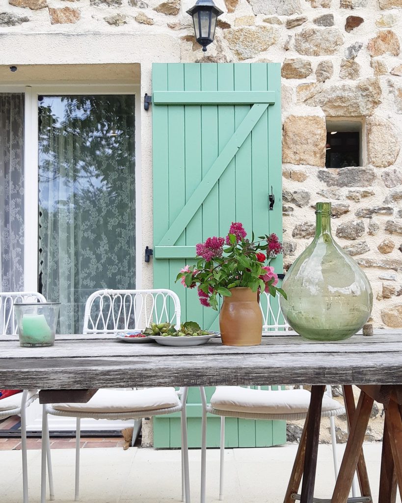 Duurzaam ontwerp van vakantiehuis in Frankrijk door Jantien Broere